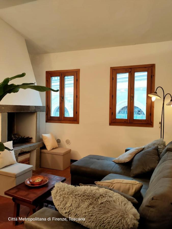Overlooking'S Duomo Apartment In Mercato Centrale Флоренция Екстериор снимка